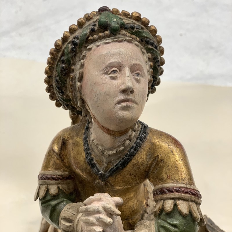 Medieval sculptures from the Maas region